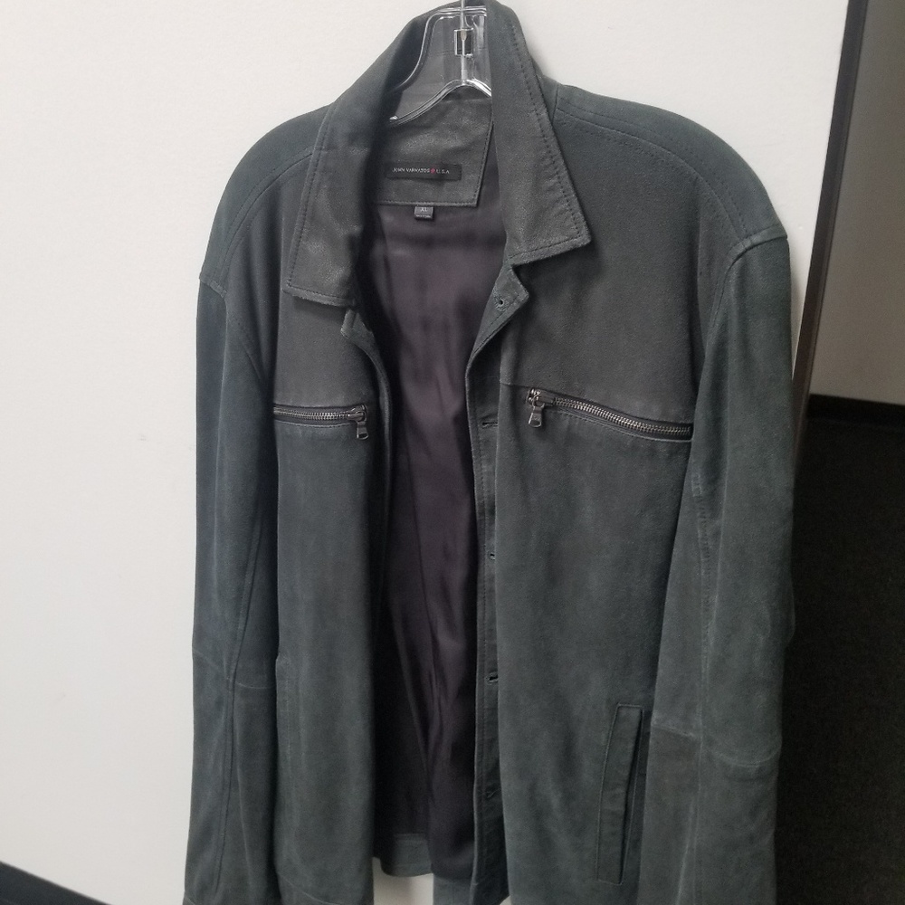JHON  VARVATOS